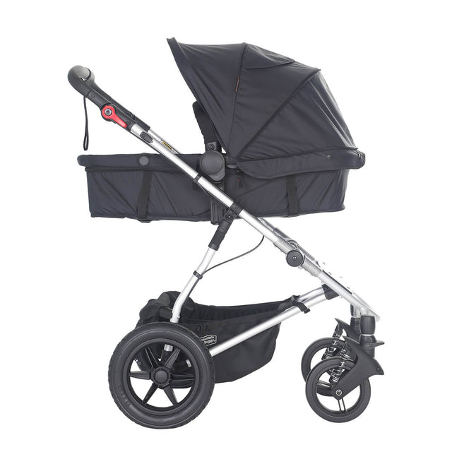 Cosmopolitan™ with free maxi cosi style Car Seat Adaptor