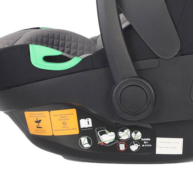 Mountain Buggy protect i-size infant car seat side view
