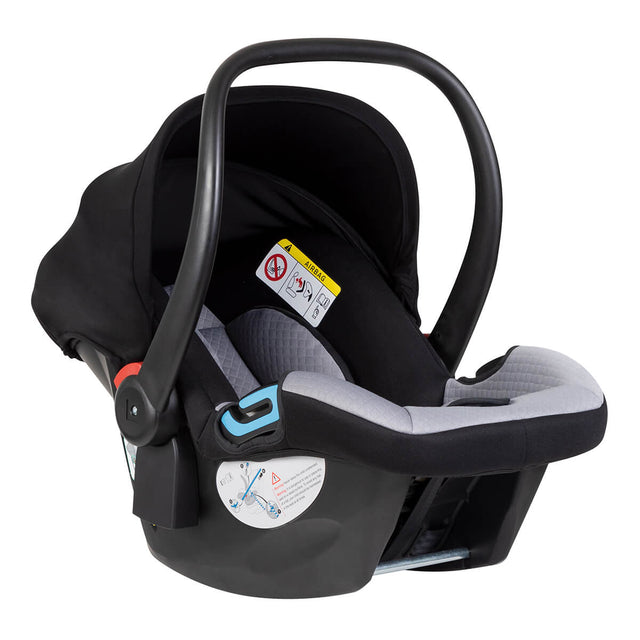 protéger le siège-auto pour bébé 2020 montré côté face
