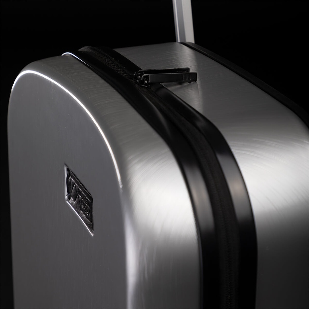 Mountain Buggy skyrider luxury close up showing contours of metallic colour_silver