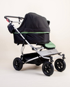 montain-buggy-carrycot-plus-Blackout-cover-on-duet-buggy.webp