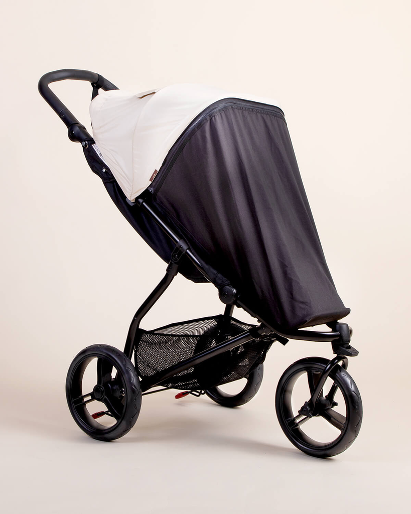 mountain-buggy-swift-buggy-Black-out.webp