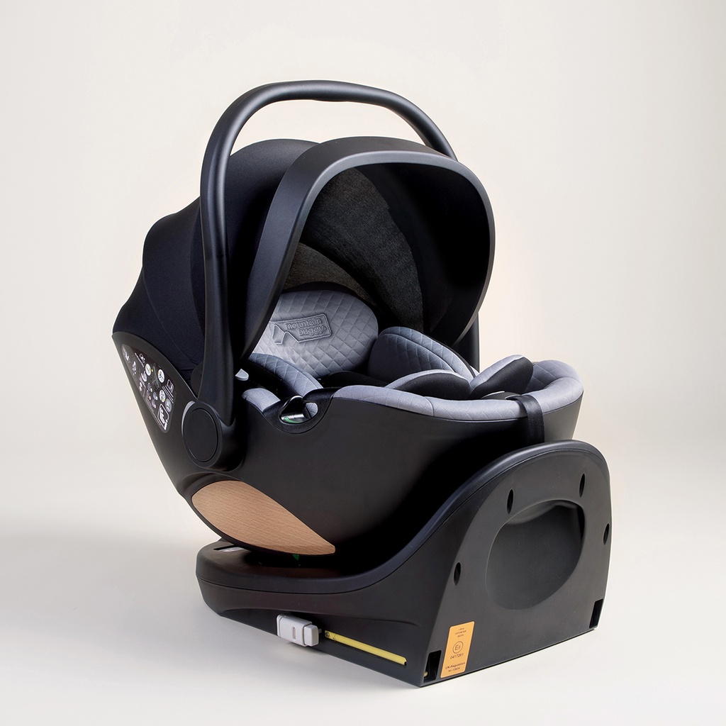 Mountain Buggy nest infant car seat